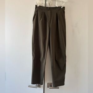 Women’s Lululemon Athletic Trousers